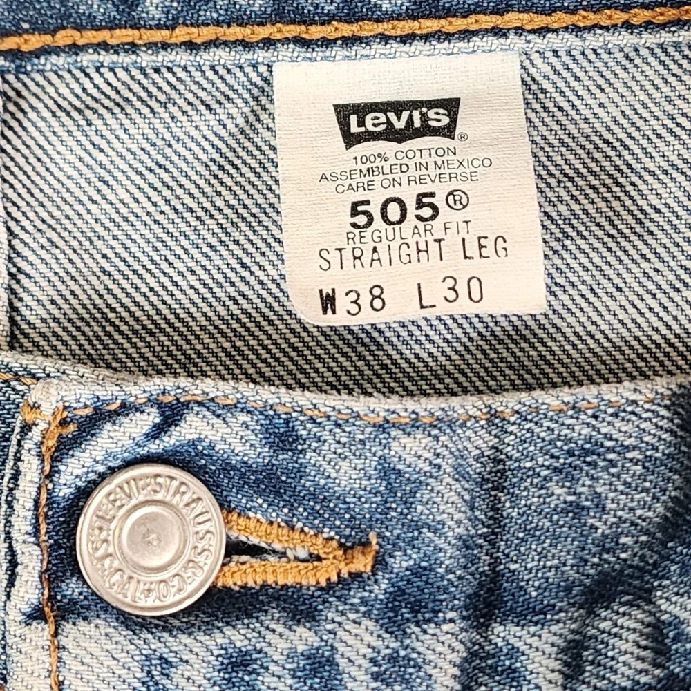 Vintage Levis 505 Jeans Mens 36x30 Blue Straight Fit Denim Medium Wash Tag 38x30